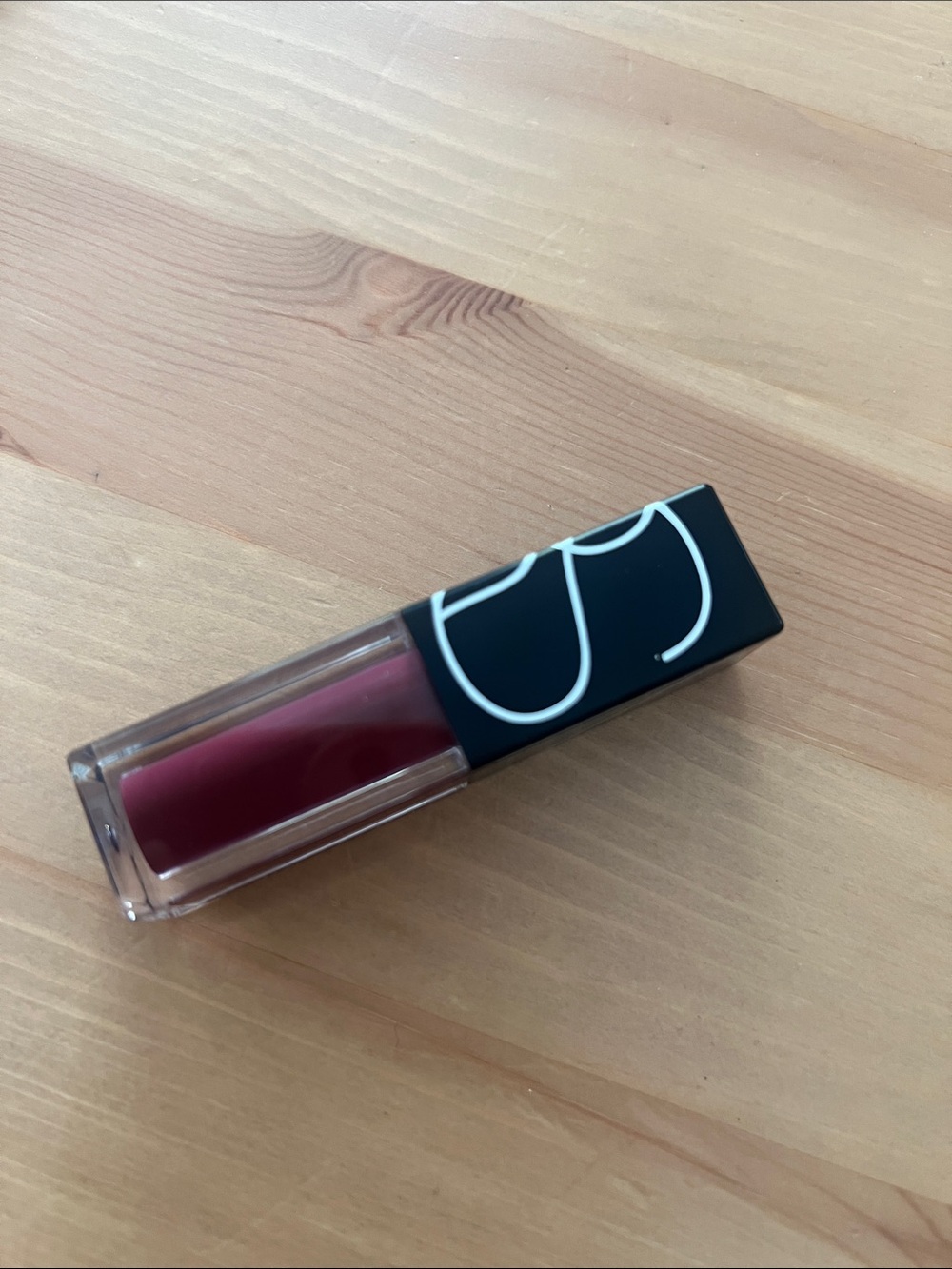 NARS Velvet Lip Glide in Plato’s Mini 3.4ml
